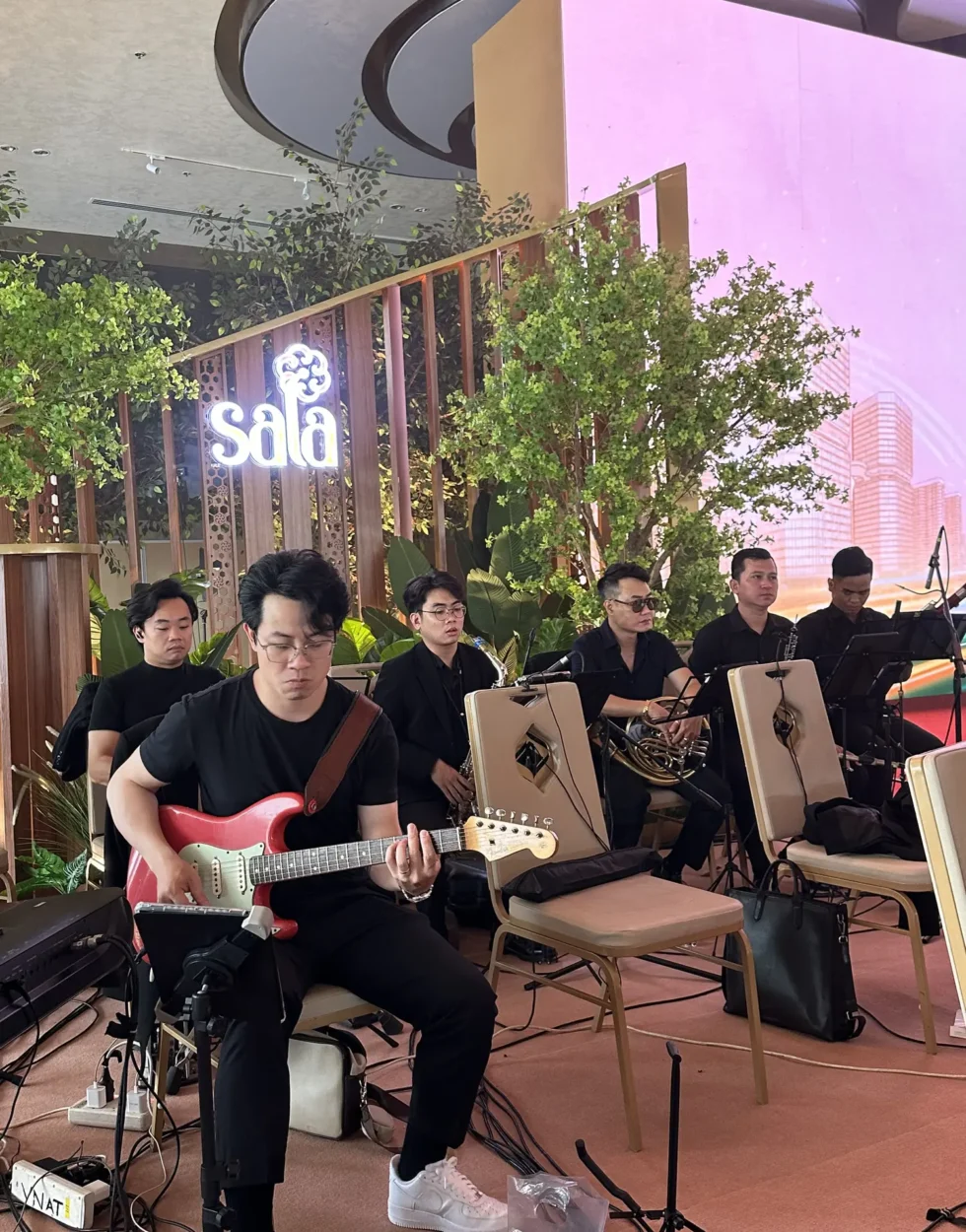 Acoustic Garden Session