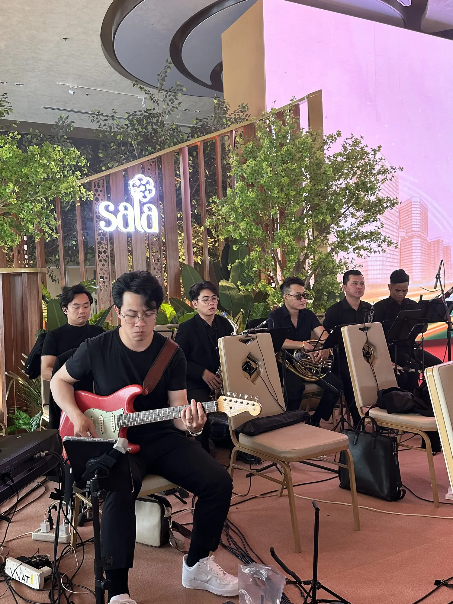 Symphonic Collection biểu diễn sự kiện